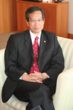 人大代表潘宗光作客网易
