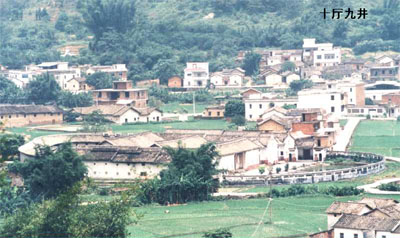 http://www.pans.cn/Files/BeyondPic/nanhua.jpg